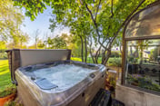 Historic Sandy Estate| Hot Tub • Speakeasy • Utah Ski