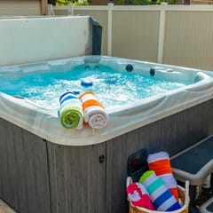 Family Game Night Getaway | Hot Tub + Billiards