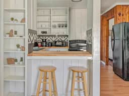 Pet-Friendly Near Zion | Hot Tub in Downtown Kanab - Image 3