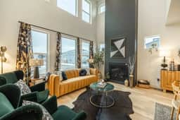 Midnight Manor | Bold, Modern Vibes & Spacious - Image 2