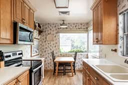 Millcreek Home, Quick Access to Canyons and Skiing