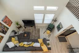 Month to Month Rental - Fire Pit, New Kitchen, Close to Salt Lake & Skiing