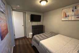 No-Frills Rental | Work Crew Stay | Pet Friendly