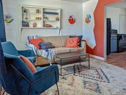 Downtown Kanab Apartment | Hot Tub, Cowboy Pool & Pets - Image 2