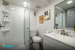 Silver Studio Oasis | Pet-Friendly Getaway Near Airport & Downtown Vibes
