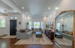 Stay at a Lovely Victorian home -Great Godfrey - Pets allowed|Hot Tub|Office|EV Charger - Image 2