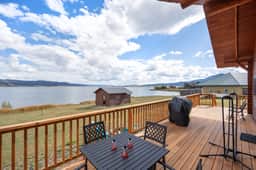 Trout Trap Lakefront Retreat | BBQ Grill & Cozy Firepit by the Water