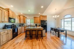SLC Relocation Home | 2BR, Workspace & Elevator - Image 4
