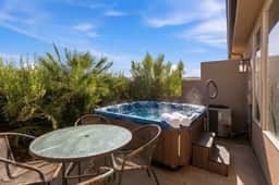 Sand Hollow | Private Hot Tub & BBQ + Pool | Zion - Image 2