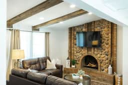 Family Game Night Getaway | Hot Tub + Billiards - Image 2