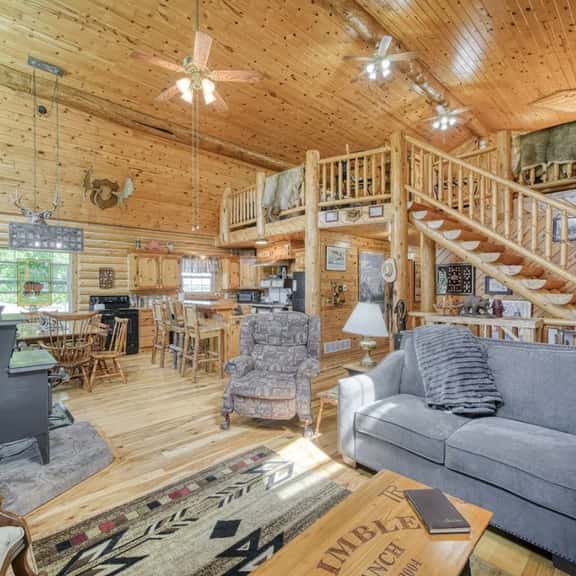 Large Group Cabin | Near Snake River & Kelly Canyon - Image 1