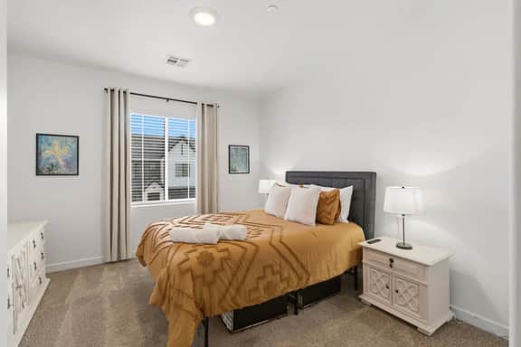 Affordable Zion Base | Sleeps Groups