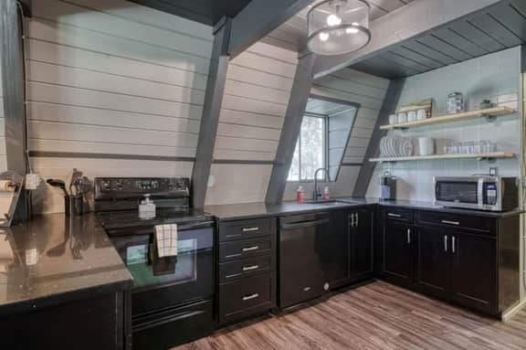 J10-Jackpot Cabin | Snowmobile Delivery & Discounts