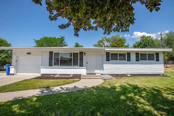Long Stays: Pet-Friendly, Modern 3BD Home