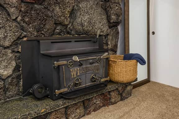 Near Cottonwood Canyons | Private 2BR Escape