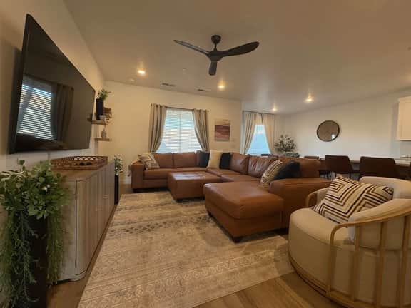 Near Zion & Sand Hollow | Sleeps 14