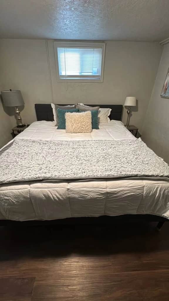 No-Frills Rental | Work Crew Stay | Pet Friendly