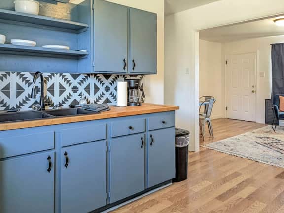 Downtown Kanab Apartment | Hot Tub & Cowboy pool | Pets Welcome - Image 3