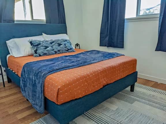 Pet-Friendly Downtown Kanab Basecamp | Hot Tub