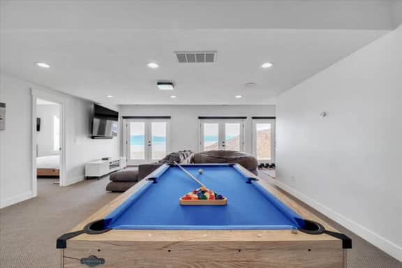 Private Bear Lake View Retreat