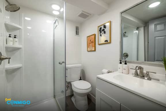 Silver Studio Oasis | Pet-Friendly Getaway Near Airport & Downtown Vibes