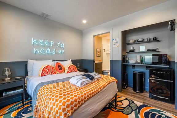 The Dopest Studio in SLC: Fast Wi-Fi & Ultimate Comfort