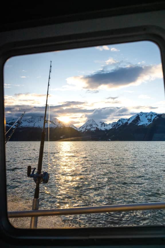 Kenai Fishing Cabin | Family & Group Stay - Image 3
