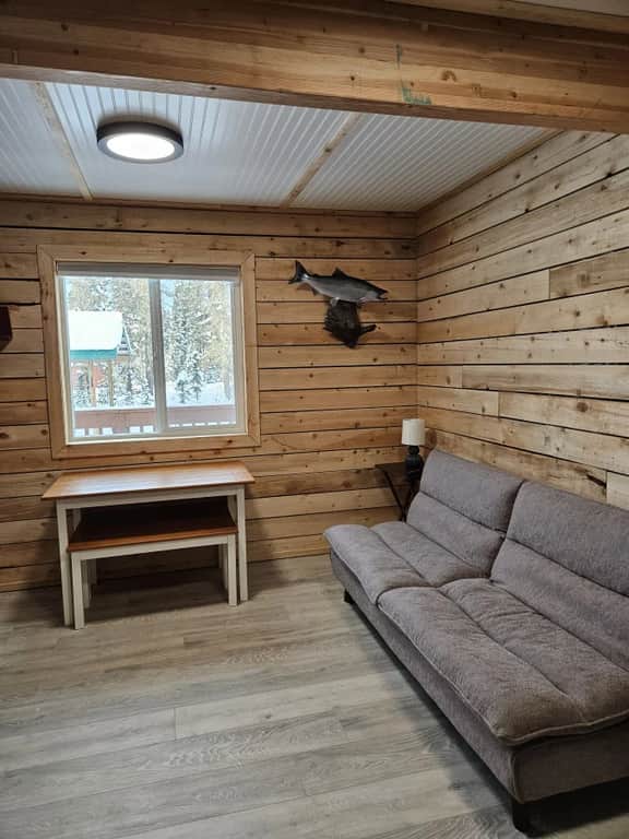 Kenai Fishing Cabin | Walk-In Freezer & Grill - Image 5