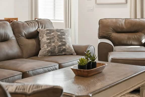 Zion Home | Budget & Group Friendly | In Home Gym