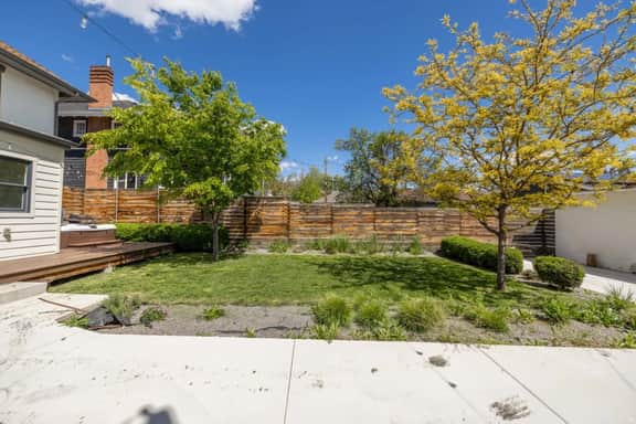 Stay at a Lovely Victorian home -Great Godfrey - Pets allowed|Hot Tub|Office|EV Charger - Image 5