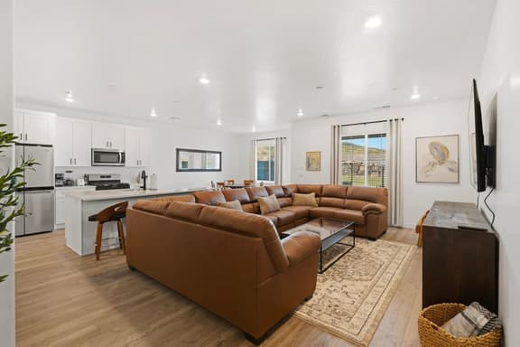 Affordable Zion Base | Sleeps Groups