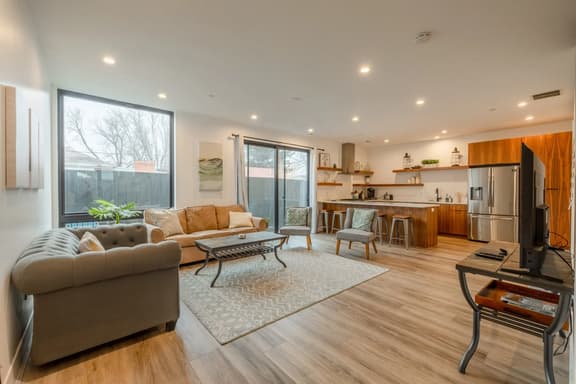 Pet Friendly | Near Downtown SLC & Mountains
