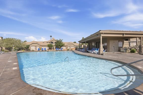 Pool Getaway to Zion w/ Private Hot Tub & BBQ